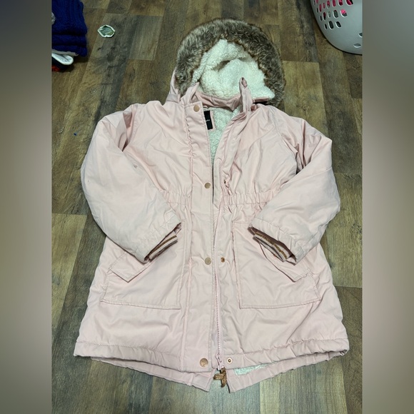✨ Girls Pink Faux Fur Hooded Parka | Size 10/12 Warm Winter Coat ✨ - Picture 13 of 13